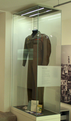 Henry Landman's army uniform in the Jewish Museum in Augsburg