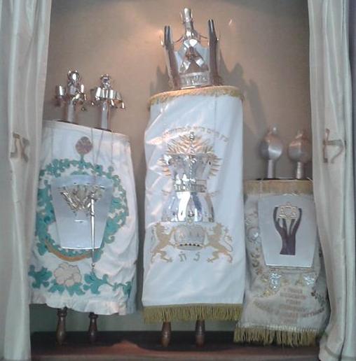 Little Torah in Munich ark