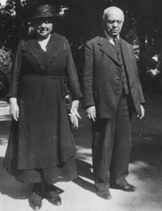 Max-Paula