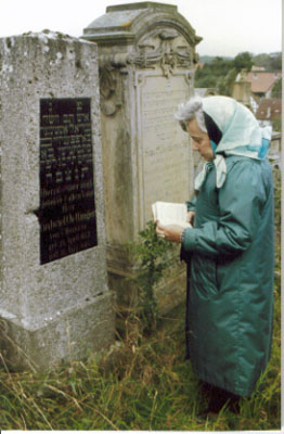 Ermetzhofen cemetery